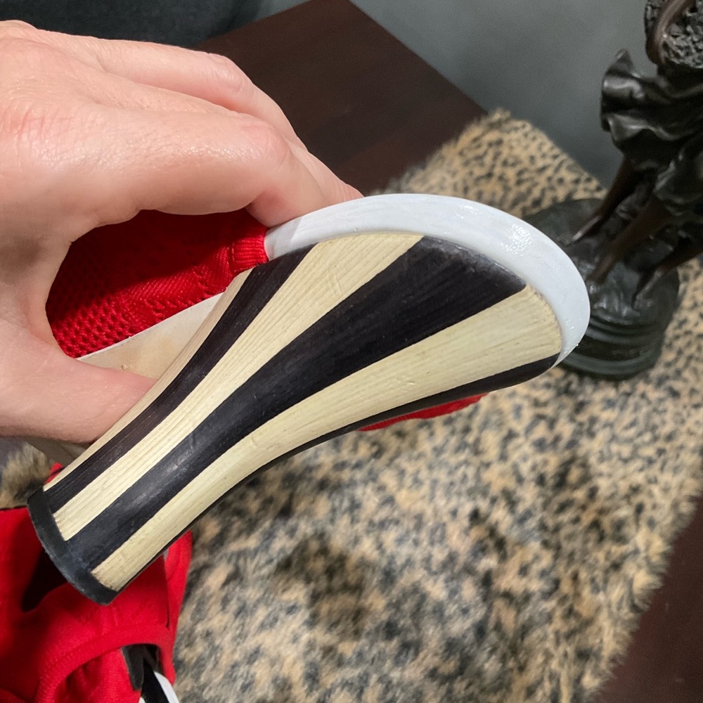 FENDI ELASTIC AND NEOPRENE HEELED SANDALS - Picture 6 of 16